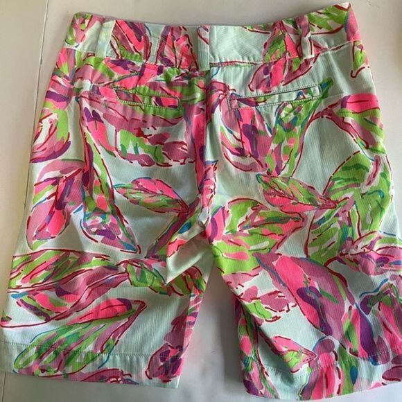 Lilly Pulitzer (0) Clipper Short. Like new. - Picture 2 of 5